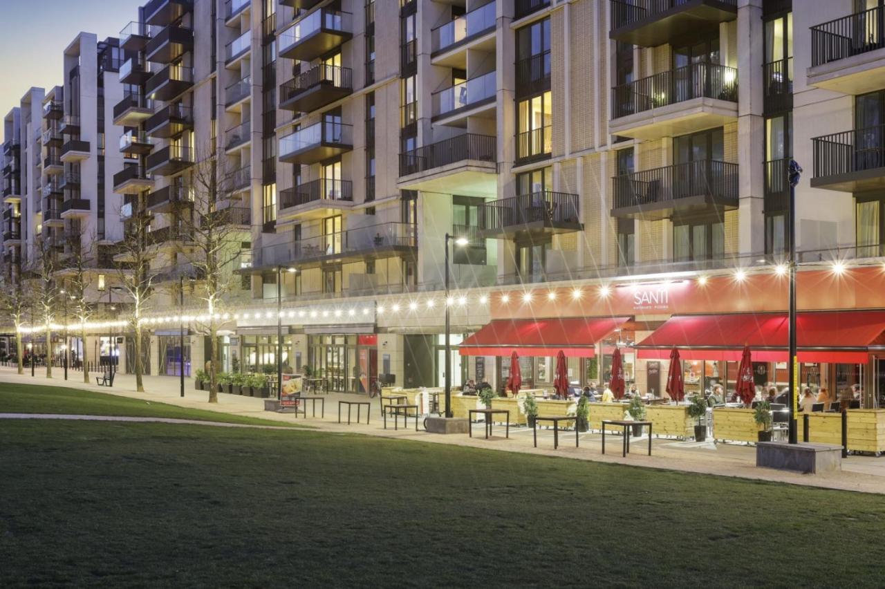 Ellie N Conys 3 Bedroom Apartment With 2 Bathrooms, An Ensuite, Kitchen And Balcony In Stratford Westfield London Ngoại thất bức ảnh